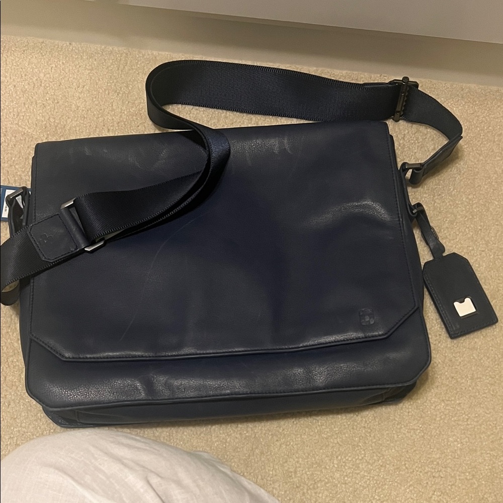 Vince Camuto Navy Blue Leather Messenger Bag NWT
